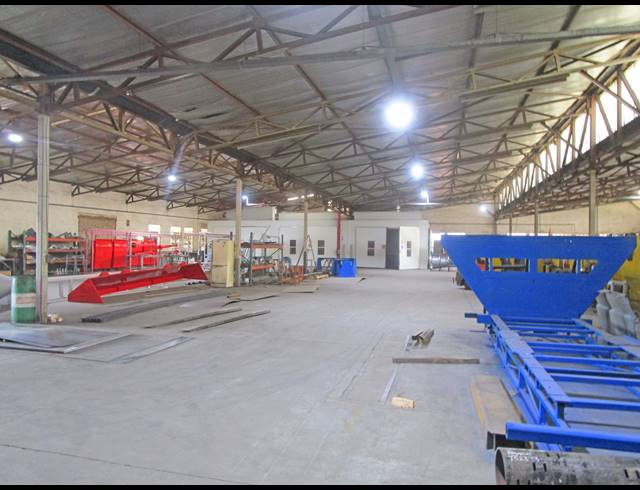 5,500M² BUILDING FOR SALE IN WALTLOO